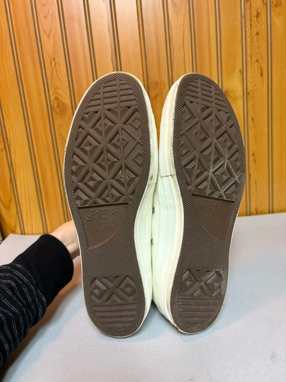 Converse Chuck Taylor High Top in Cream with Red Heart Graphics - Picture 2 of 8